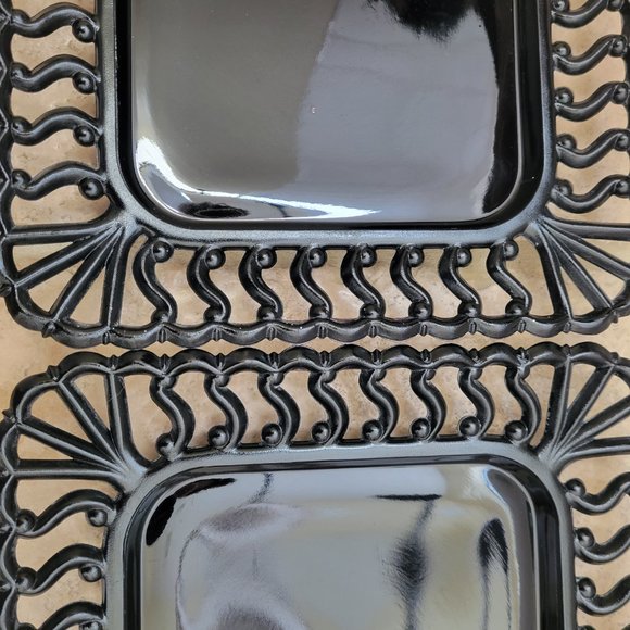 Westmoreland Black Amethyst Glass Square Plate - Picture 12 of 12